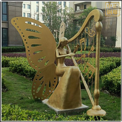 小(xiǎo)區蝴蝶仙子銅雕塑